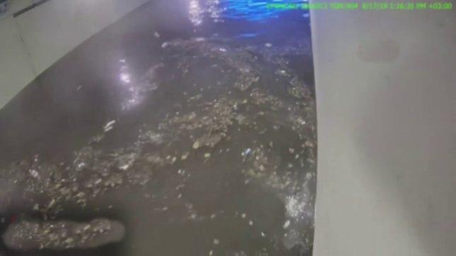 Eminönü alt geçidini böyle su bastı